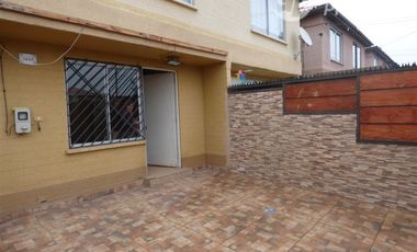 Casa en Arriendo en LAGO BROWN 1465