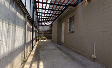 Casa en Avenida Baquedano: ubicación, calidez y proyección