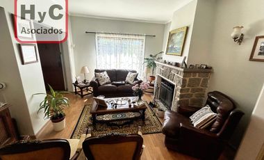 Casa familiar elegante en exclusivo sector residencial