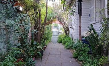 Linda y Antigua - Casa en Pedro de Valdivia Norte