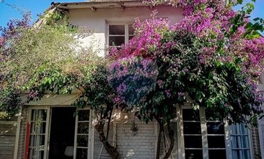 Linda y Antigua - Casa en Pedro de Valdivia Norte