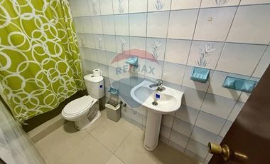 CASA SÓLIDA CON GRAN TERRENO