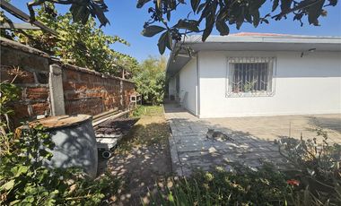 Hermoso jardin, arboles frutales - Metro Trinidad