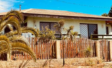 Casas en arriendo por año corrido, El Quisco Norte