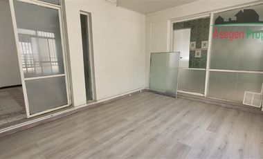 Casa en Arriendo en Oficina en Venta y Arriendo Avenida Copayapu