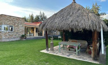 CASA EN VENTA EN ACULCO