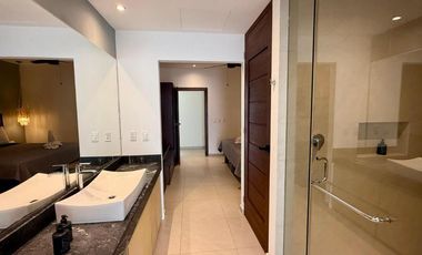 EDIFICIO EN VENTA EN LA QUINTA AVENIDA, PLAYA DEL CARMEN