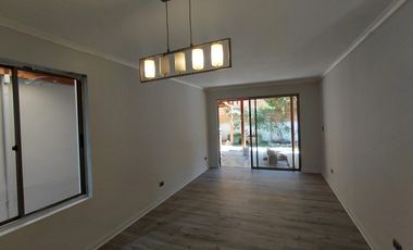 Arriendo Casa/Barrio Exclusivo– Condominio/Acceso Controlado