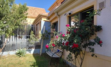 Arriendo Casa/Barrio Exclusivo– Condominio/Acceso Controlado