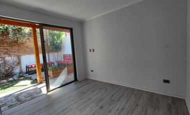 Arriendo Casa/Barrio Exclusivo– Condominio/Acceso Controlado