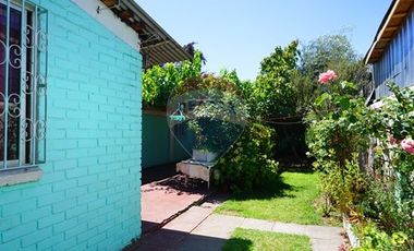 COMODA CASA A CUADRAS DEL METRO LA GRANJA