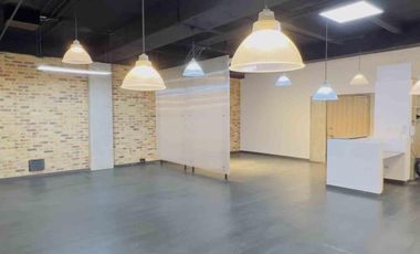 Oficina en arriendo – 87 m² – Centro Comercial Hacienda Santa Bárbara