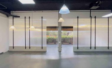 Oficina en arriendo – 87 m² – Centro Comercial Hacienda Santa Bárbara