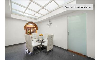 ARRIENDO CASA COLONIAL entre Santa Bárbara Alta y Santa Ana Oriental