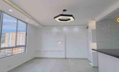 Arriendo - Apartamento para Estrenar en Lagos de Torca