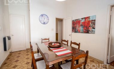 Casa de 3 dormitorios, pileta y cochera en Constituyentes