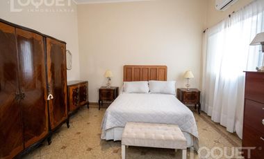 Casa de 3 dormitorios, pileta y cochera en Constituyentes