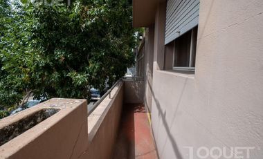 Casa de 3 dormitorios, pileta y cochera en Constituyentes