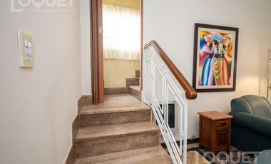 Casa de 3 dormitorios, pileta y cochera en Constituyentes