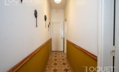 Casa de 3 dormitorios, pileta y cochera en Constituyentes