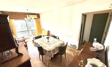 Departamento 3 ambientes en venta - Remedios de Escalada a metros del centro y Avenida Yrigoyen