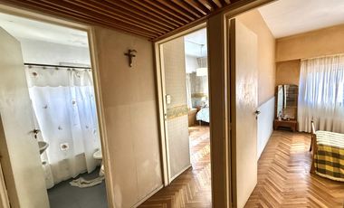 Departamento 3 ambientes en venta - Remedios de Escalada a metros del centro y Avenida Yrigoyen