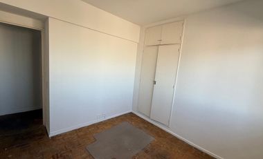 Arenales 1800, Excelente Departamento/Oficina 2 Ambientes, Piso Alto vista abierta en Barrio Norte