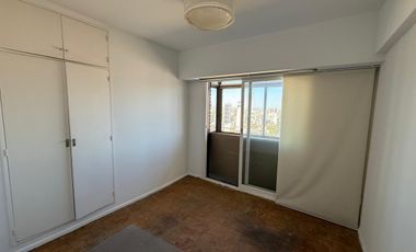 Arenales 1800, Excelente Departamento/Oficina 2 Ambientes, Piso Alto vista abierta en Barrio Norte