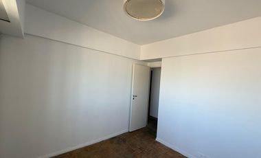 Arenales 1800, Excelente Departamento/Oficina 2 Ambientes, Piso Alto vista abierta en Barrio Norte