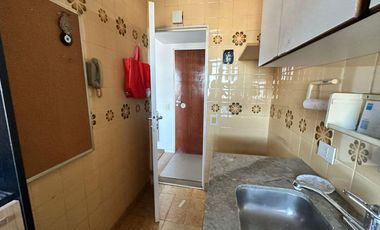 Arenales 1800, Excelente Departamento/Oficina 2 Ambientes, Piso Alto vista abierta en Barrio Norte