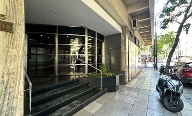 Arenales 1800, Excelente Departamento/Oficina 2 Ambientes, Piso Alto vista abierta en Barrio Norte