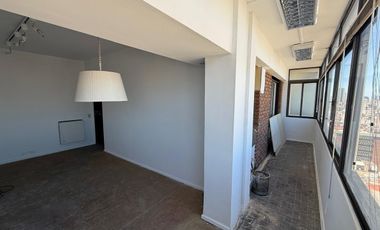 Arenales 1800, Excelente Departamento/Oficina 2 Ambientes, Piso Alto vista abierta en Barrio Norte