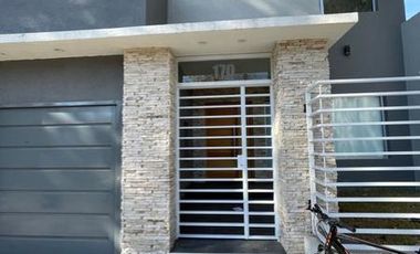 Casa - Temperley Oeste