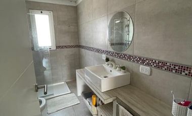 Casa - Temperley Oeste