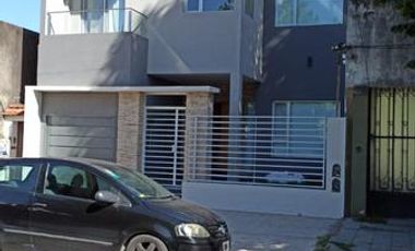 Casa - Temperley Oeste