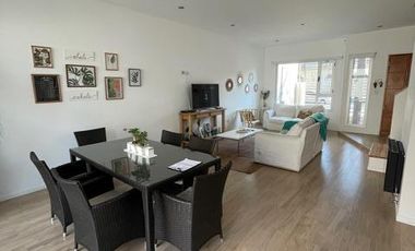 Casa - Temperley Oeste