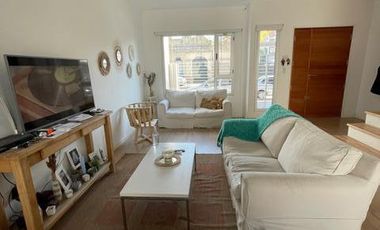 Casa - Temperley Oeste