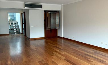 DepartamentoVENTA DUPLEX CON PISCINA
