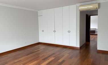 DepartamentoVENTA DUPLEX CON PISCINA