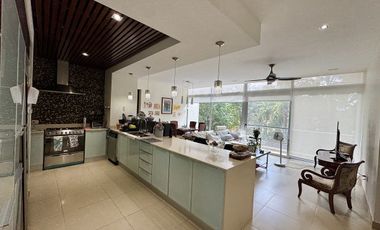 Departamento en Yucatán Country Club con acción del club incluida