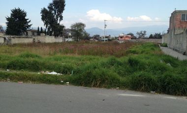 Terreno en venta en San Mateo Atenco con dos frentes