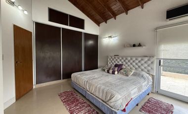 CASA  GUERNICA PARQUE LAS NACIONES  ACEPTA PERMUTAS