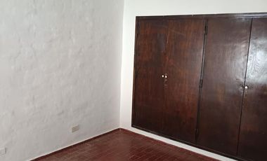 Casa en Alquiler Cerro de las Rosas 3 Dormitorios