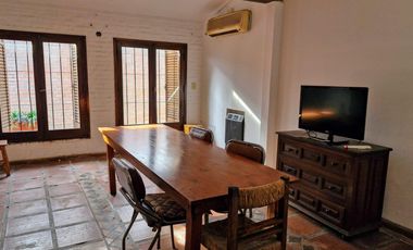 Casa en Alquiler Cerro de las Rosas 3 Dormitorios