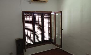 Casa en Alquiler Cerro de las Rosas 3 Dormitorios