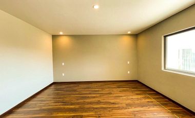 Casa en Venta en Novaterra, Zona Real, Zapopan