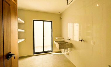 Casa en Venta en Novaterra, Zona Real, Zapopan