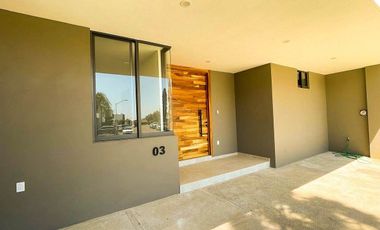 Casa en Venta en Novaterra, Zona Real, Zapopan