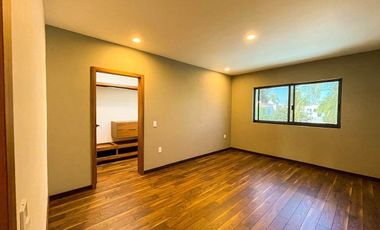Casa en Venta en Novaterra, Zona Real, Zapopan