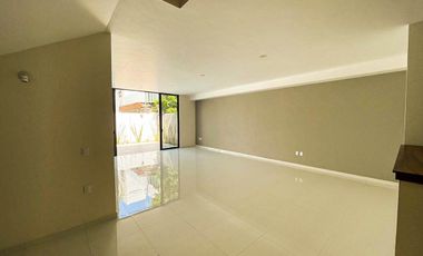 Casa en Venta en Novaterra, Zona Real, Zapopan
